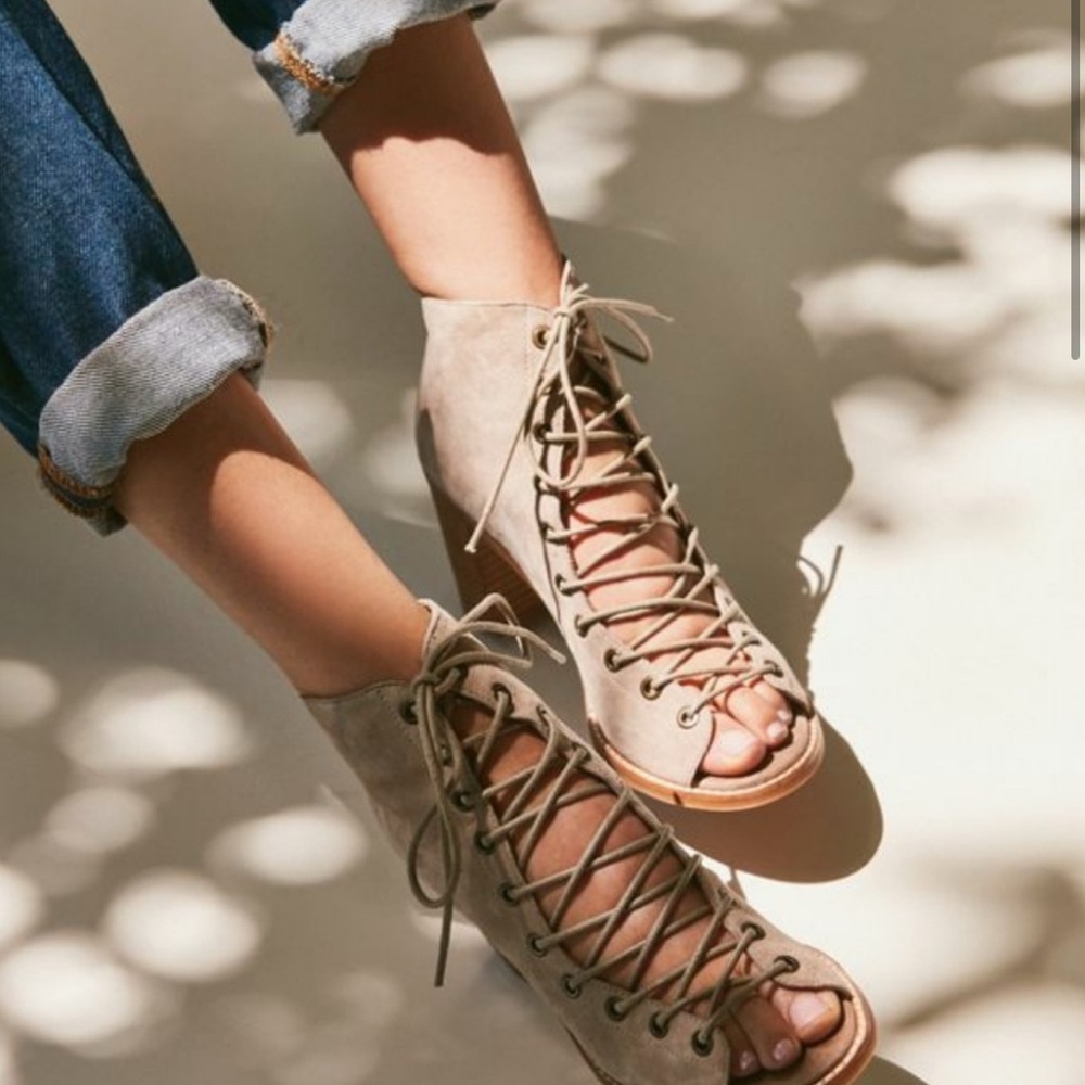 Jeffrey Campbell X Free People Lace Up Heeled Leather Sandals 9